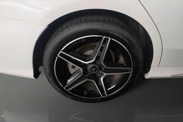 Used Mercedes-Benz C-Class 2021 C 260 L Sport Edition Star Collection Exterior 5