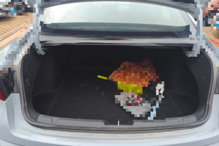 Used Geely Auto Preface 2023 1.5TD Fuyao Version Trunk