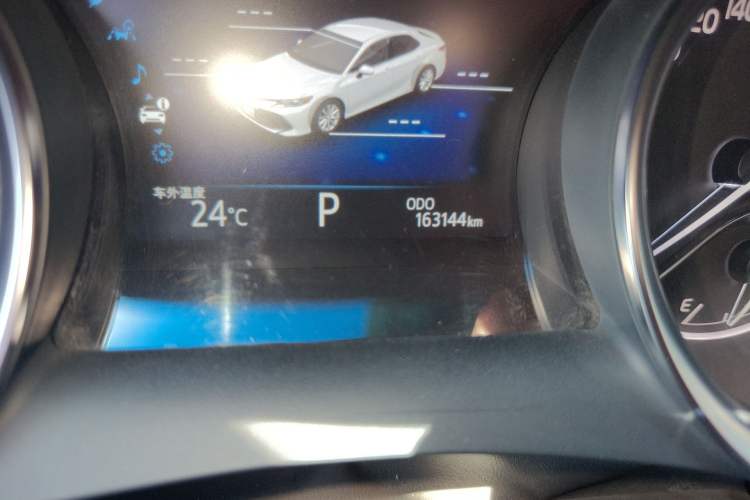 Used Toyota Camry 2019 2.0G Luxury Edition China VI Standard Odometer Close Up