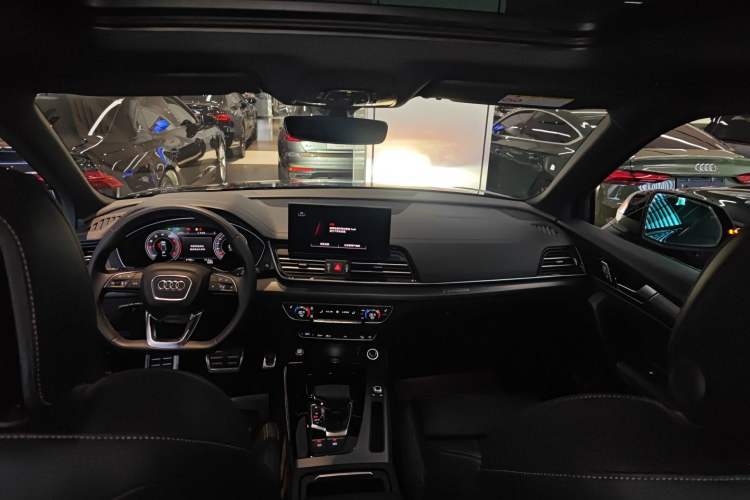 Used Audi Q5L 2024 40 TFSI Luxury Dynamic Edition
