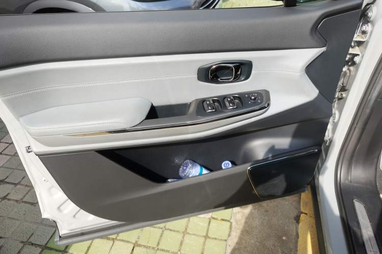 Used Nio ES8 2022 75 kWh Six-Seater Version