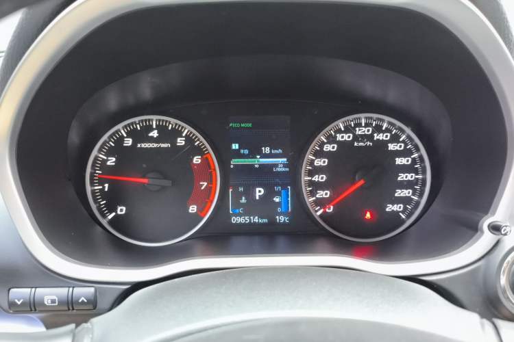 Used Mitsubishi Eclipse Cross 2018 1.5T CVT Two-Wheel Drive Dream Edition Instrument Cluster
