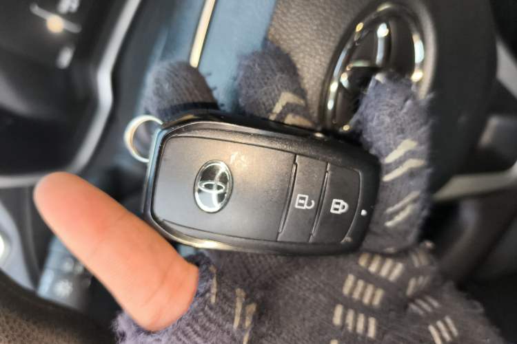 Used Toyota FRONTLANDER 2023 2.0L CVT Luxury Edition