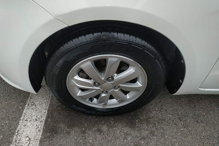 Used Kia K2 2015 Sedan 1.4L Automatic GLS