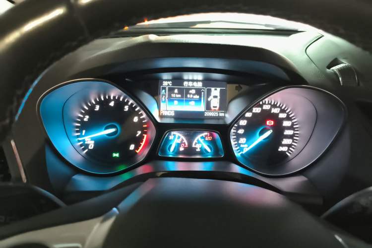 Used Ford Kuga 2015 2.0L GTDi Four-Wheel Drive Elite Model
