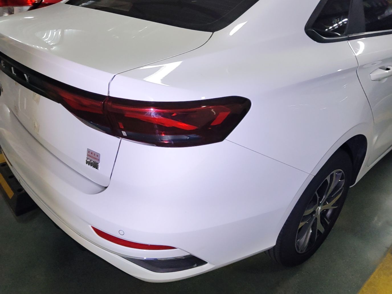 Geely Auto Emgrand 2025 4th Generation 1.5L CVT Longteng Edition — снимка 9