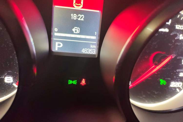 Used MG GS 2017 20T Automatic Prestige Edition Odometer Close Up