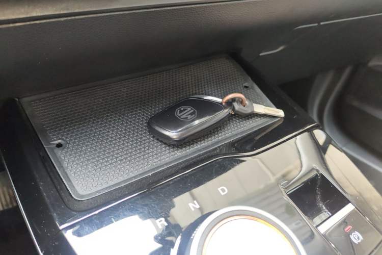 Used MG 4 EV 2023 415 km Range Sea-Faring Champion Edition
