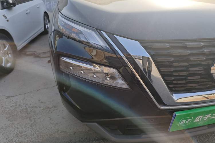 Used Nissan X-Trail 2021 VC-Turbo 300 CVT 2WD Luxury Edition 7-Seater Right Front Headlight