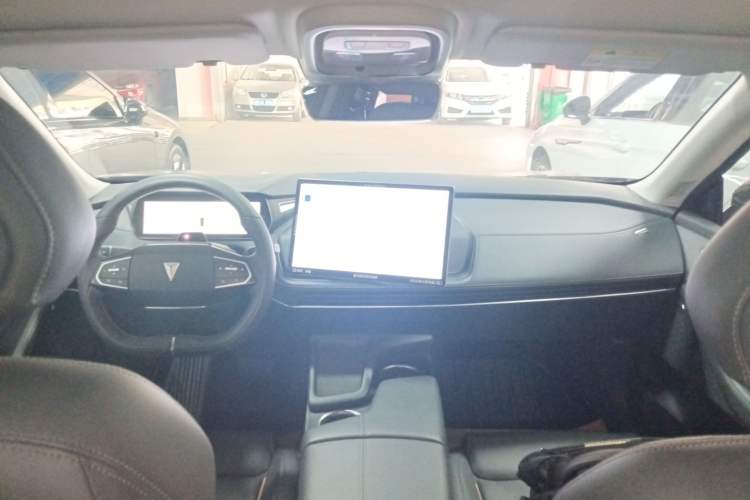 Used Deepal SL03 2022 1.5L 1200 Extended-Range Version Center Console