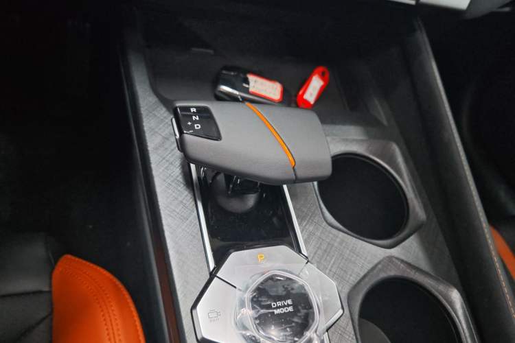 Used Changan UNI-V 2024 1.5T Prestige Sport Edition