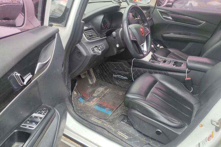 Used BYD Song MAX 2017 1.5T Automatic Smart Connect Prestige 7-Seater