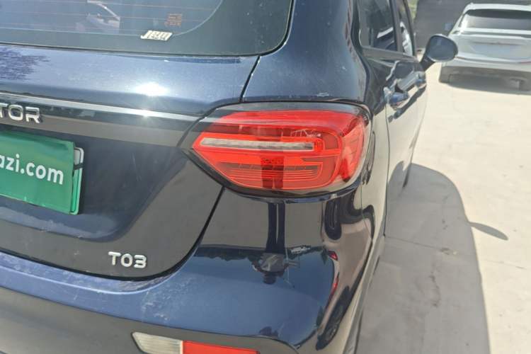 Used Leapmotor T03 2021 400 Lite Edition - Lithium-Ion Battery Right Rear Taillight