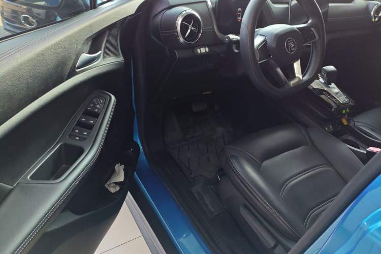 Used BYD Yuan New Energy 2019 EV535 Smart Connect Trendsetting Model Interior 3