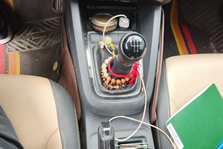 Used Volkswagen Sagitar 2015 1.6L Manual Comfort Model