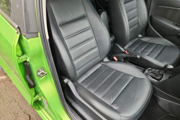 Used Volkswagen Polo 2014 1.6L Automatic Luxury Edition
