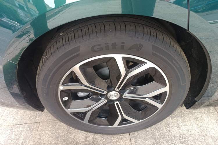 Used Hima Luxeed S7 2026 Model Max Right Rear Wheel Hub