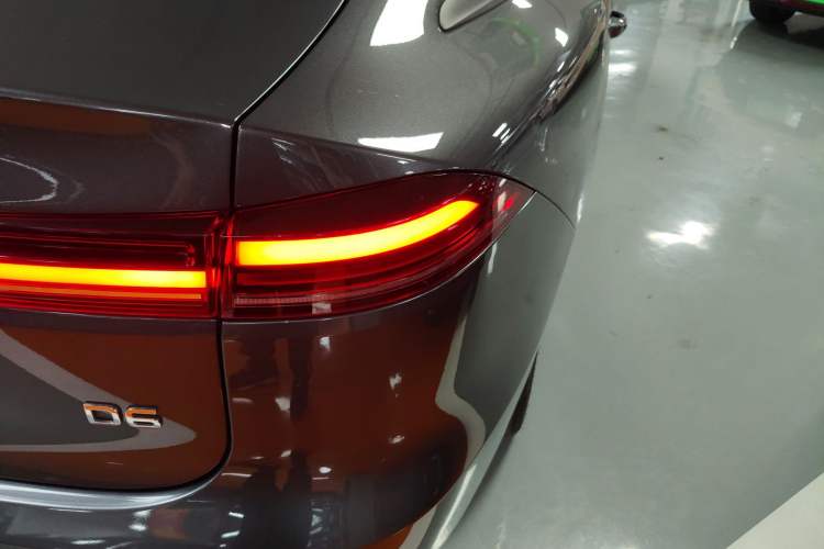 Used Roewe D6 2025 520km Luxury Edition