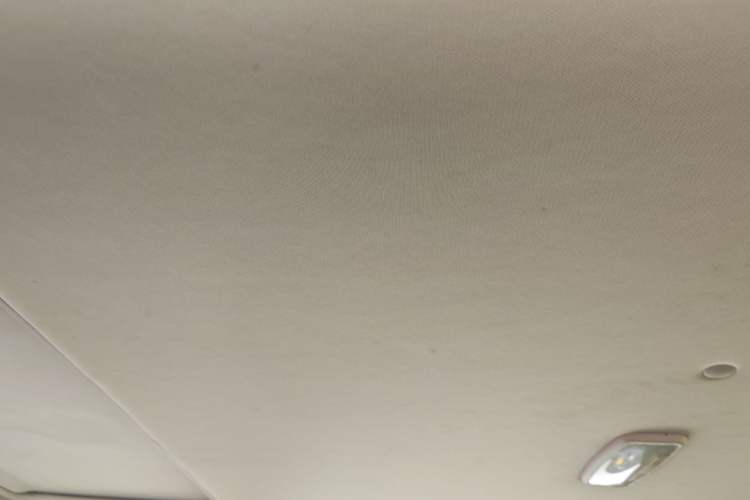 Used Baojun 560 2015 1.8L manual luxury version