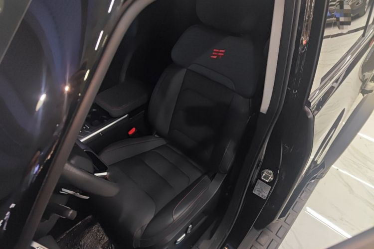 Used JETOUR Traveler 2023 2.0T All-Wheel-Drive CrossPRO