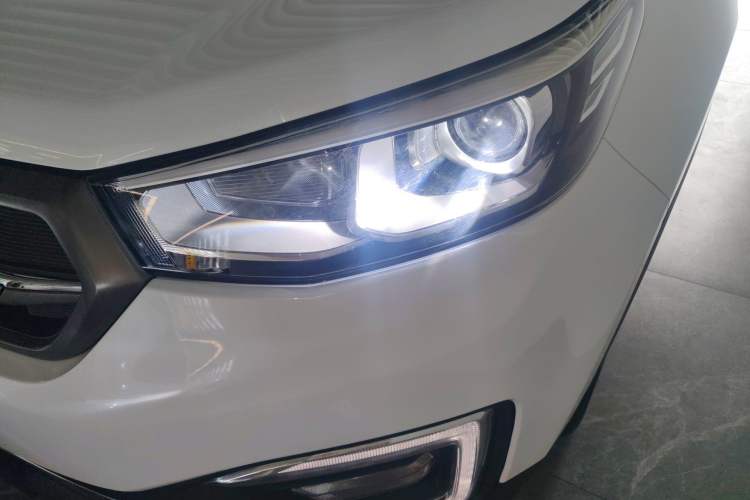 Used CHANGAN CS55 2017 1.5T Automatic Colorful Edition
