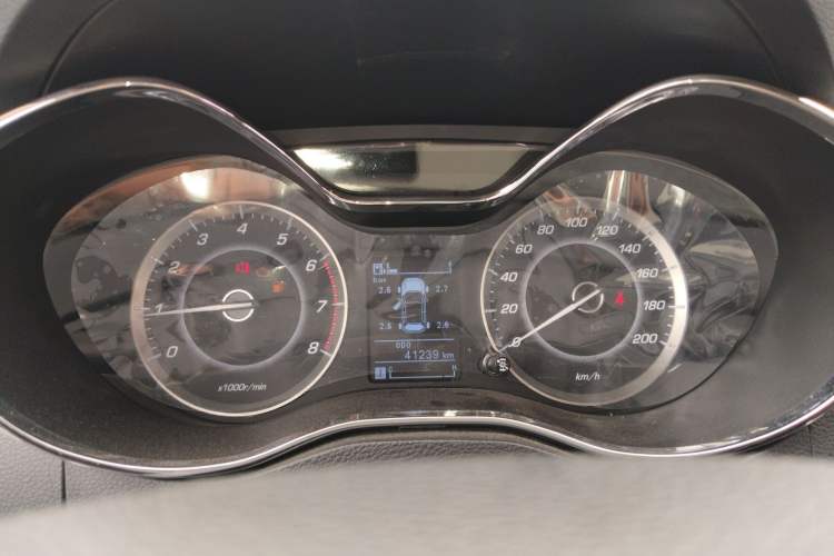 Used Baojun 560 2016 1.8L Manual Luxury Edition