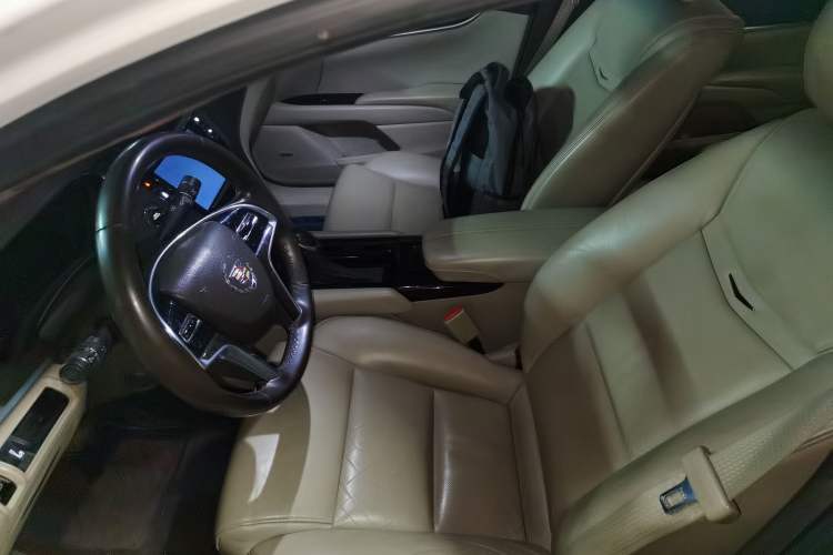 Used Cadillac XTS 2014 28T Comfort Version