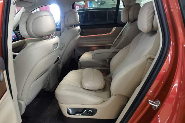 Used Hima AITO M9 2024 Range-Extended Ultra Version 42 kWh 6-Seater Model
