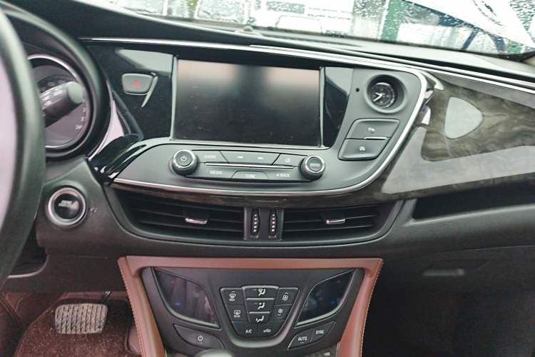 Used Buick Envision 2015 20T Two-Wheel-Drive Elite Model