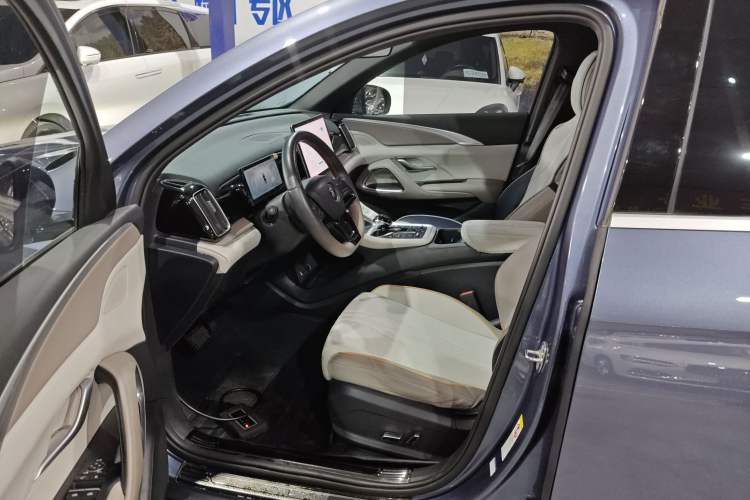 Used BYD Song Pro New Energy 2023 Champion Edition DM-i 110KM Beyond Model