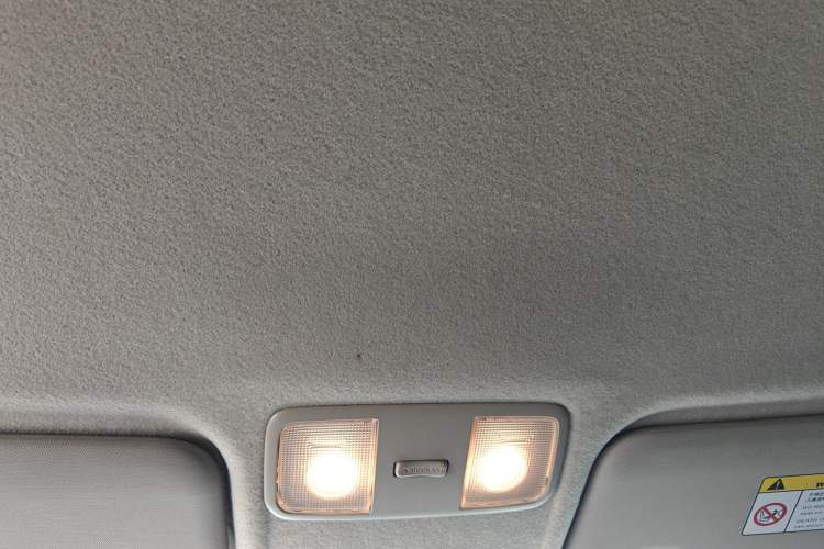 Used Kia K2 2015 Sedan 1.4L MT GLS
