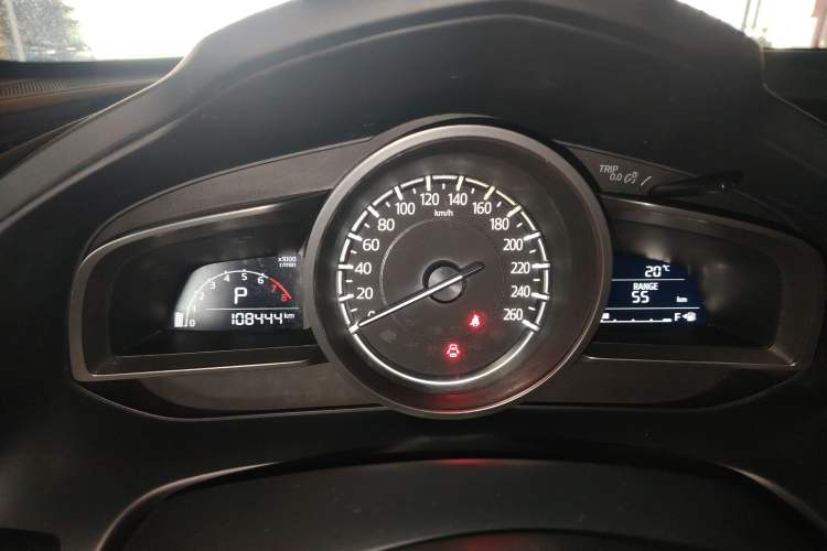 Used Mazda CX-4 2018 2.0L Automatic Two-Wheel Drive Blue Sky Luxury Edition