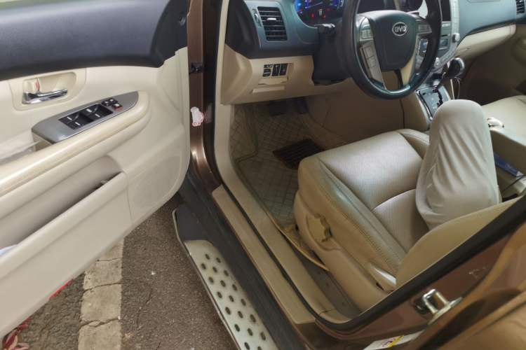 Used BYD S6 2011 2.4L Automatic Luxury Edition Driver Seat