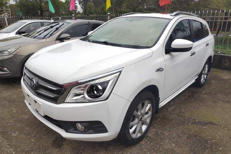 Used Venucia T70 2015 2.0L Manual RuiXiang Edition