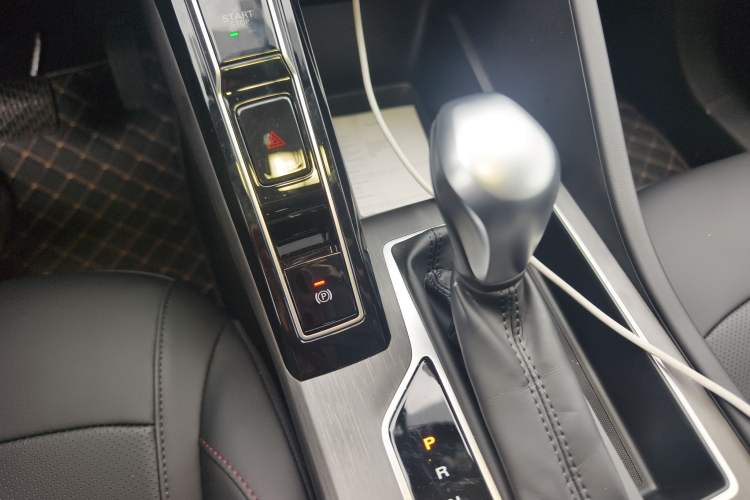 Used Roewe i5 2026 Model 1.5L CVT Luxury Version