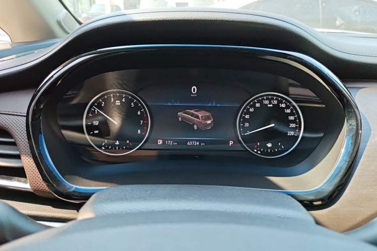 Used Buick GL8 2023 Land Executive Class Comfort Model