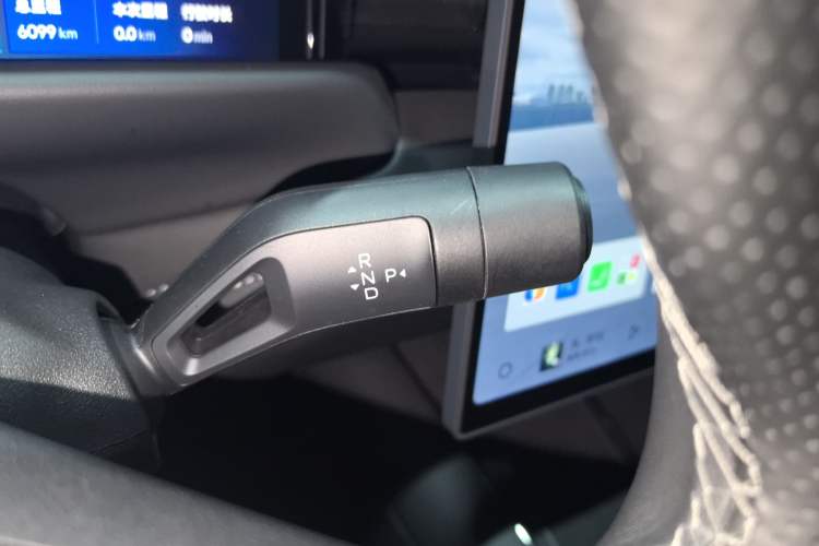 Used Lynk & Co 10 EM-P 2025 Model 120 Four-Wheel Drive Ultra Gear Lever