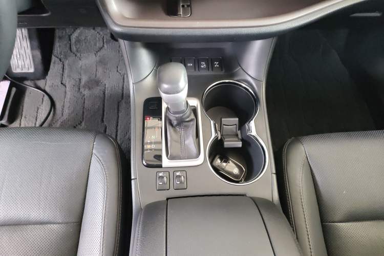 Used Toyota Highlander 2015 2.0T Four-Wheel Drive Luxury Edition 7-Seater