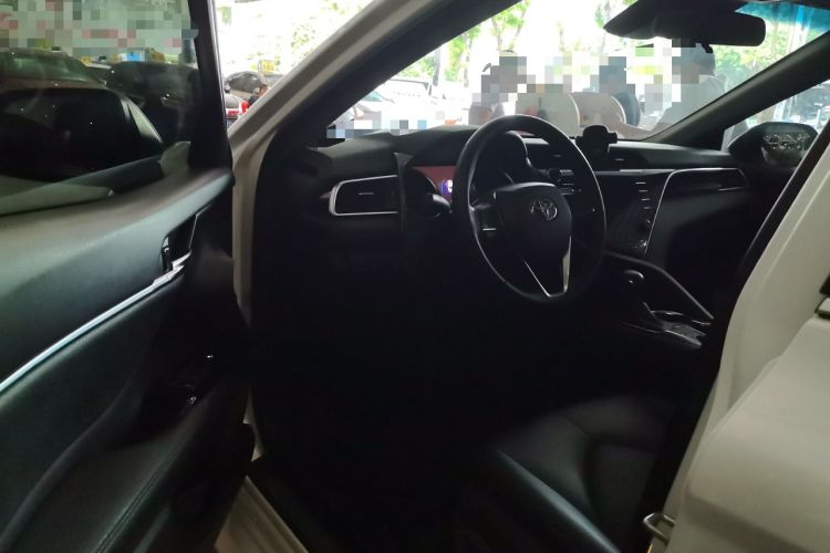 Used Toyota Camry 2018 2.5G Luxury Edition Driver Seat