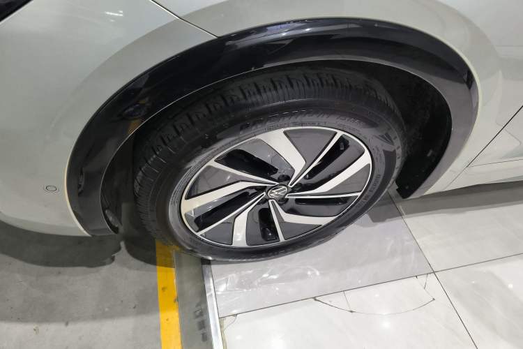 Used Volkswagen Viloran 2024 330TSI Luxury Edition