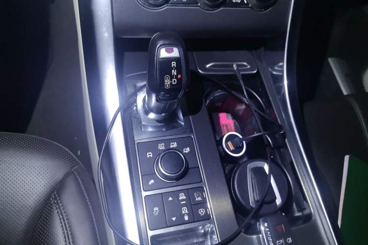 Used Land Rover Range Sport 2014 3.0 SC V6 HSE DYNAMIC Gear Lever