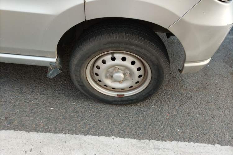 Used Wuling Zhiguang 2013 1.0L Practical Version