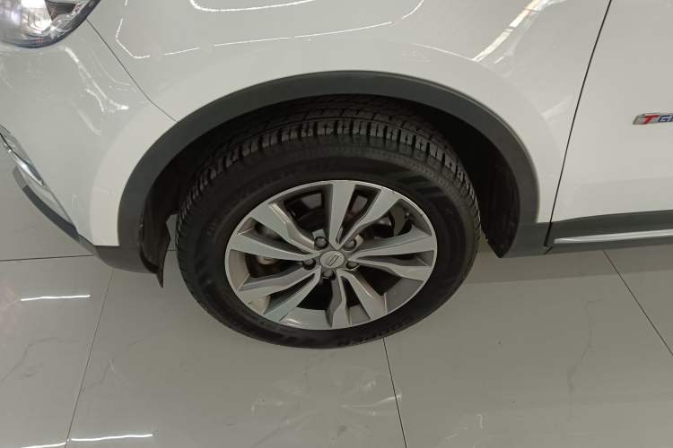 Used Geely Auto Emgrand X7 Sport 2016 1.8TD Automatic All-Wheel-Drive ZhiZun Edition