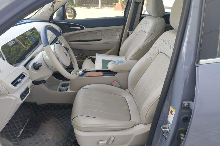 Used ORA Good Cat GT 2022 Mulan Edition 401 km Standard Range
