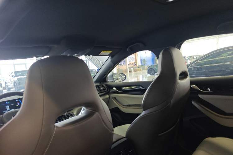 Used BYD Qin PLUS 2024 HONOR Edition DM-i 55KM Leading Model Headliner