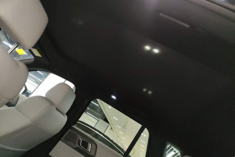 Used Formula Leopard Titanium 3 2025 501KM All-Wheel Drive Intelligent Driving Ultra Version