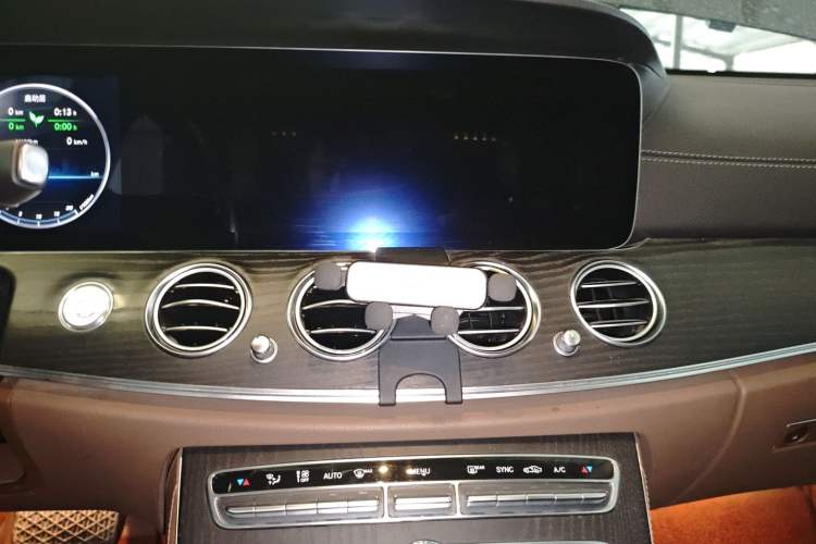 Used Mercedes-Benz E-Class 2019 E 260 L Sport Edition