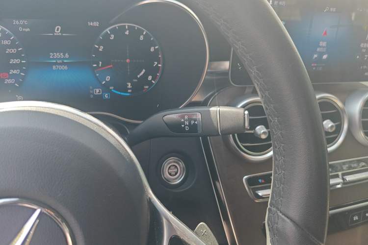 Used Mercedes-Benz GLC 2020 GLC 260 L 4MATIC Luxury Model Gear Lever