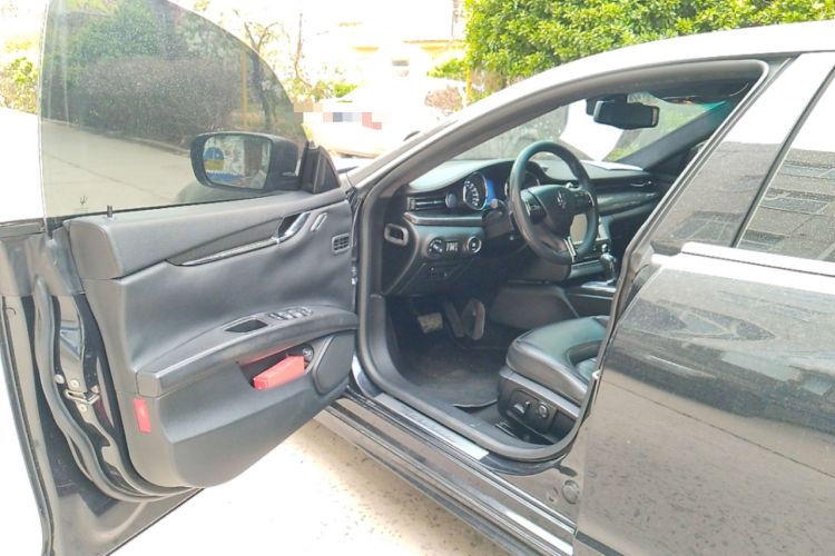 Used Maserati President 2013 3.0T Standard Model Driver Seat