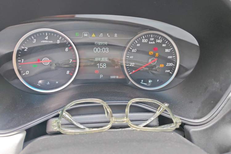 Used Baojun 530 2018 1.5T DCT Flagship Version China V Emission Standard Odometer Close Up